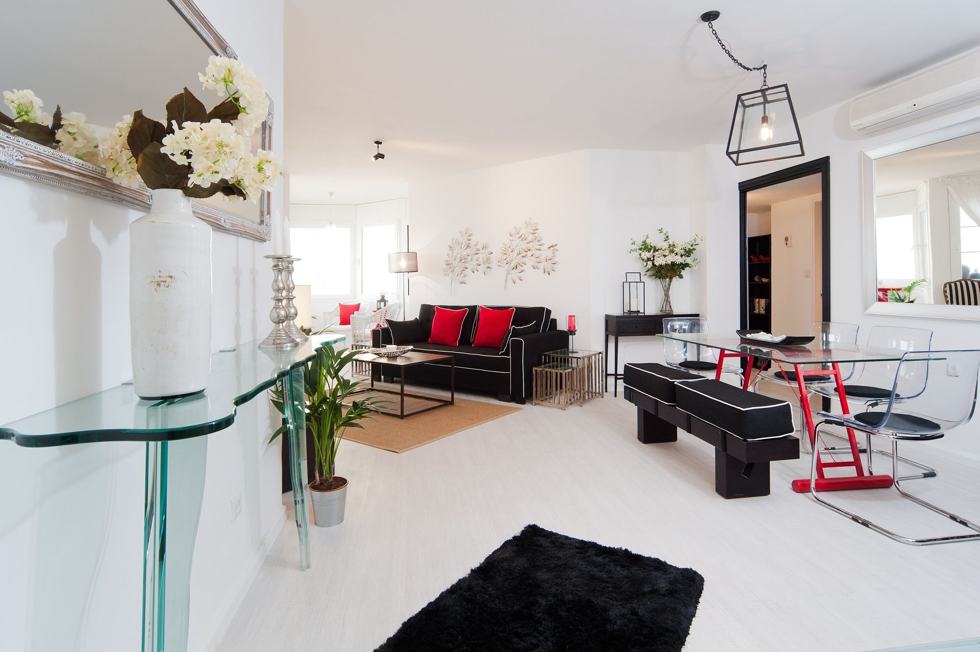 Chic 3Br Apt W Sauna & Parking On The Beach By Sea N' Rent Tel Aviv Eksteriør billede