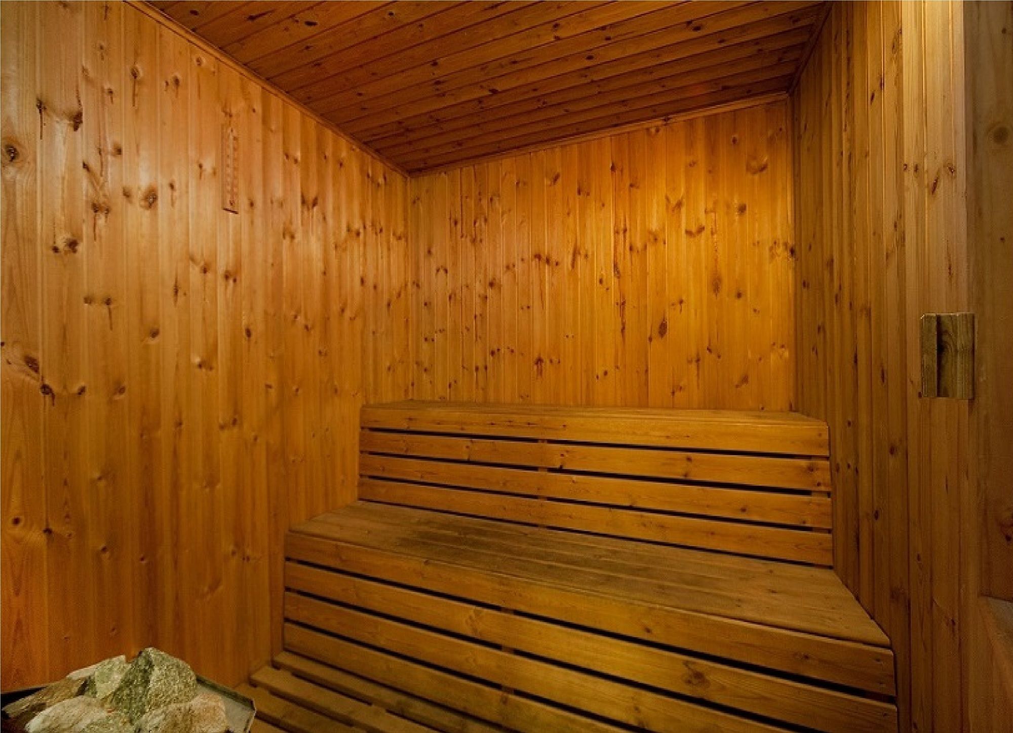 Chic 3Br Apt W Sauna & Parking On The Beach By Sea N' Rent Tel Aviv Eksteriør billede