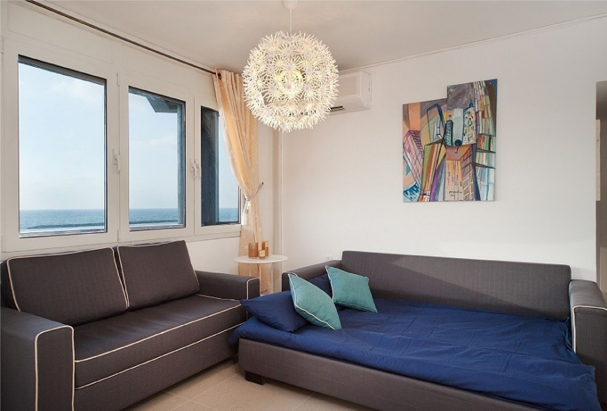 Chic 3Br Apt W Sauna & Parking On The Beach By Sea N' Rent Tel Aviv Eksteriør billede